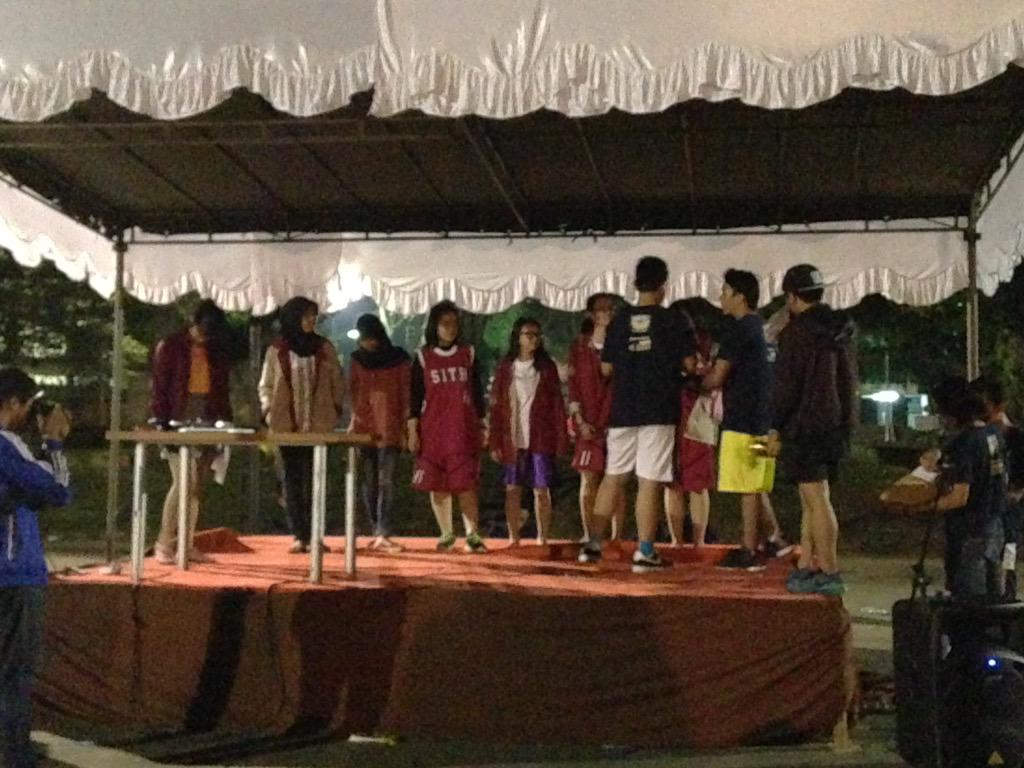 Berikutnya, selamat kepada SITH putri sebagai juara 2 TPB CUP basket!! <a href="/SITH_ITB2014/">Cerva Imperator</a>