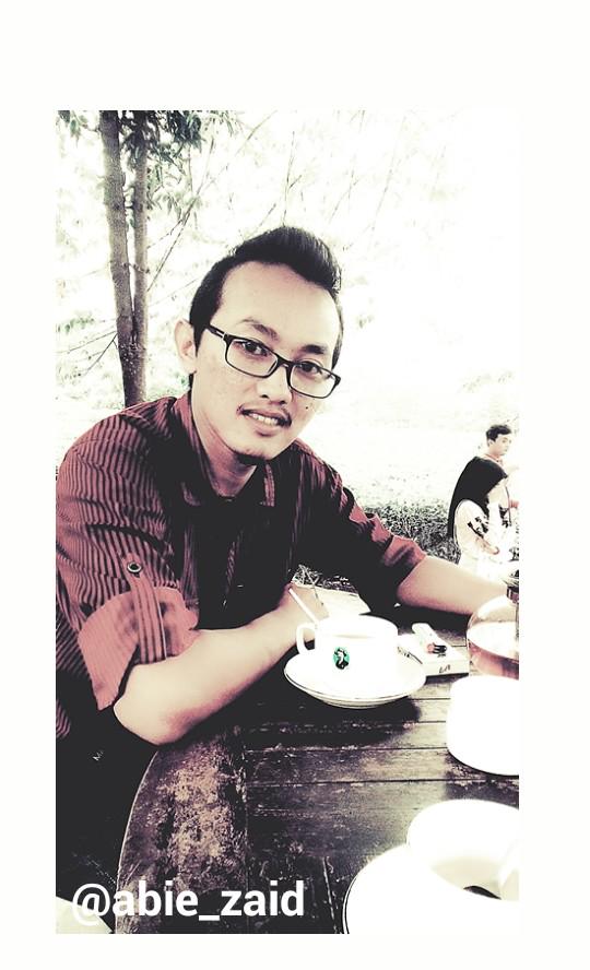 Zaid_BB86's tweet photo. @Rajahisap maaf posisi @ndoro_donker dan tidak bisa jemput kesitu, kerjaan km byk. besok pagi @PantaiNglambor http://t.co/Ej7PXDSvnR