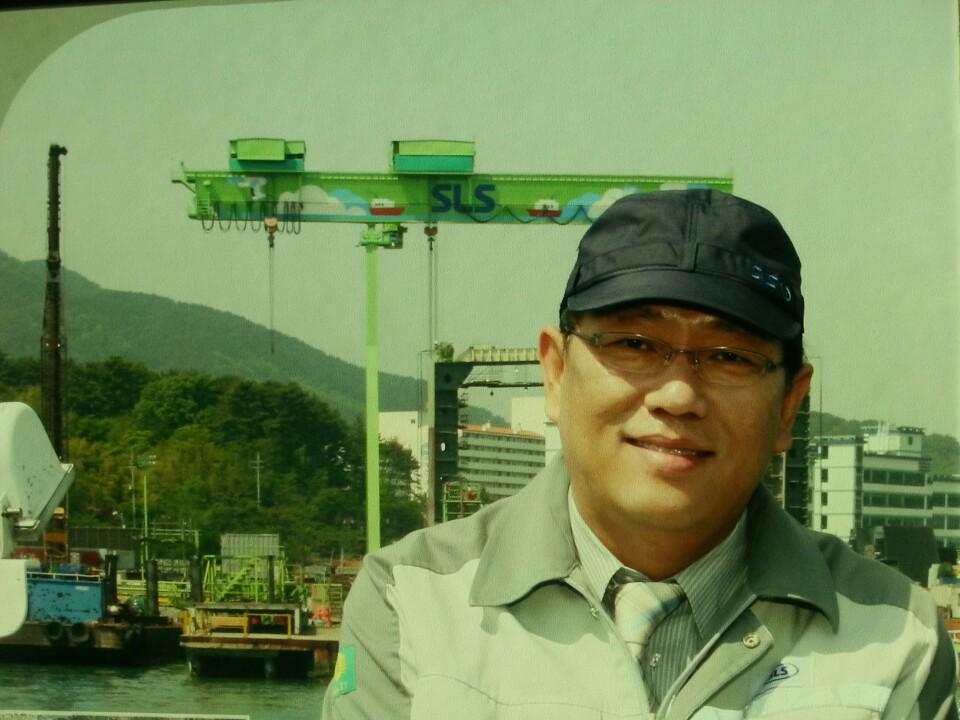 slsleegc's tweet image. 이명박 정부 때 청와대 지시로 SLS그룹 무너졌고 회사의 모든 자산이 사라졌다. 
ohmynews.com/NWS_Web/view/a… SLS이국철 정확한 근거로 밝히고 있습니다. 국민여러분 밝힐 수 있도록 도와주십시요