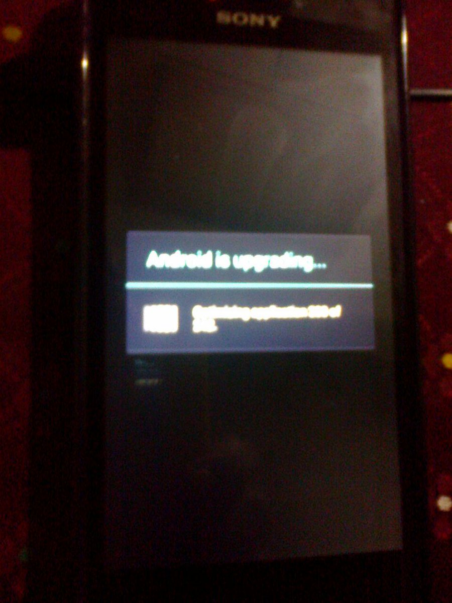 73wur's tweet photo. @SonyXperiaID mau tanya nih, xperia m2 saya sering restart sendiri kenapa yah? http://t.co/0v8vmgkkdv