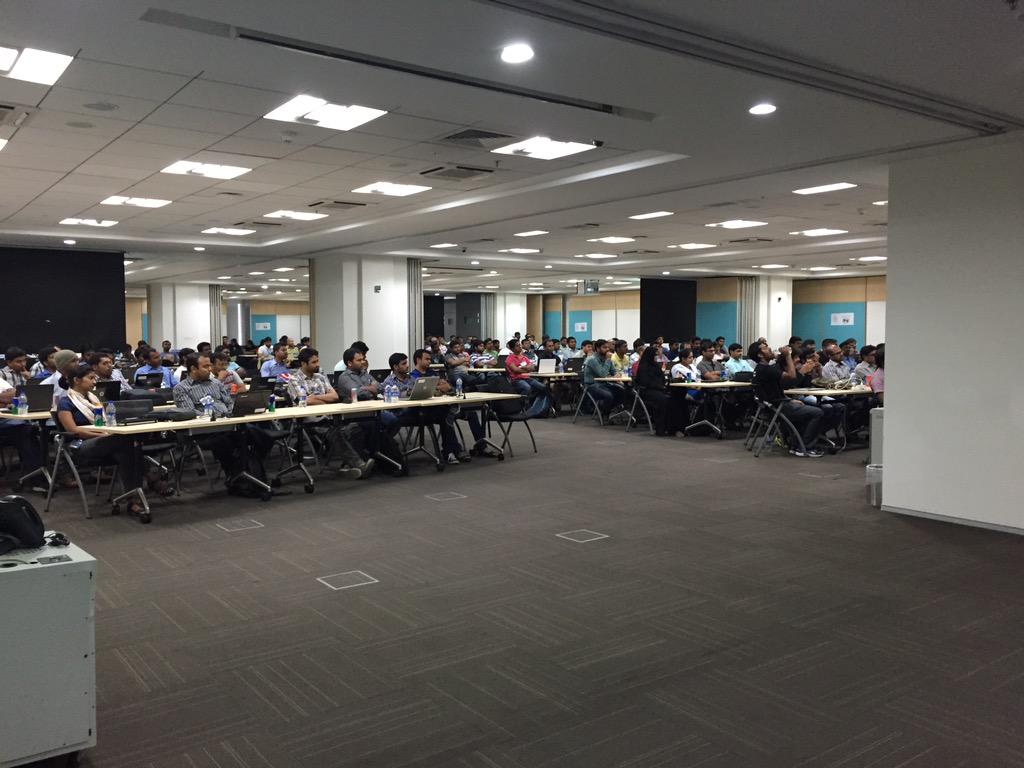 shashvarma's tweet image. Now that's a crowd!! #lightningdevweek #GoLightingFast !!