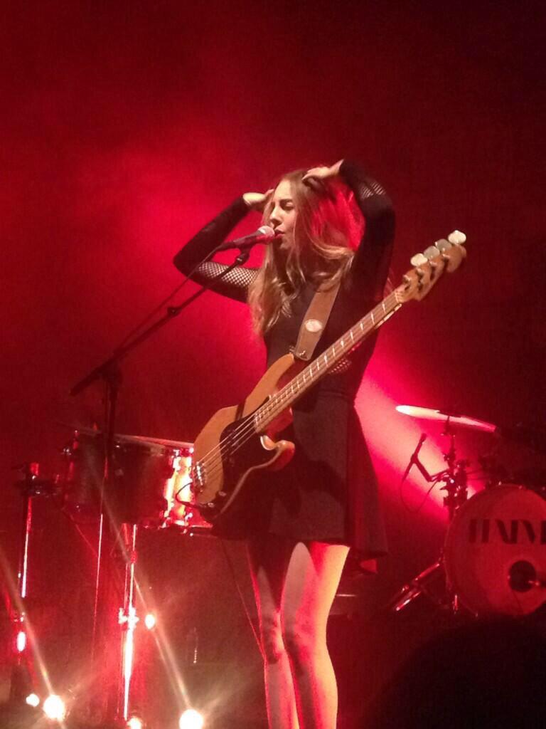 One year later // happy birthday este haim u queen 