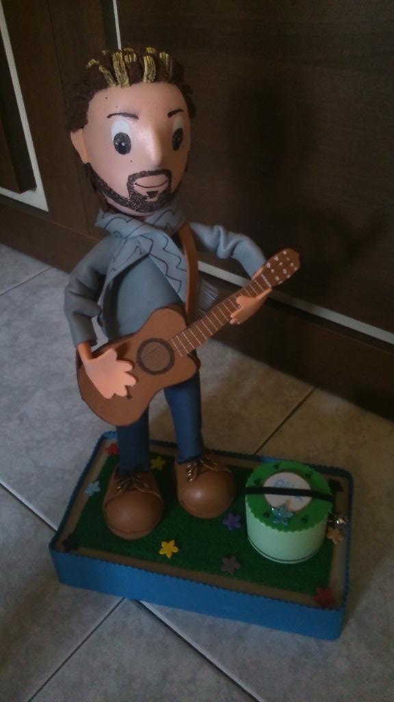 _LittleAlba's tweet photo. Muero de amor ya o que? Mirar que mini @pabloalboran me ha regalado mi her por mi cumple 😍😍😍😍 http://t.co/zzeGZOEsO6
