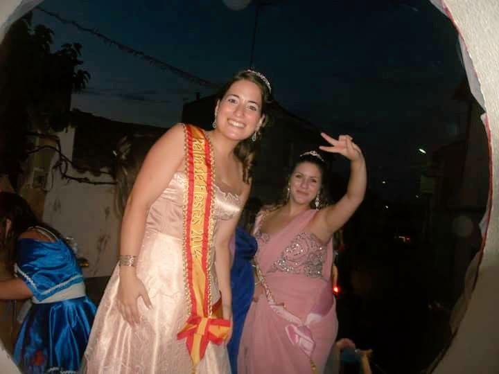 Nattntp's tweet photo. Felicidades @barbymoya9 espero que pases un buen día y disfrutes de tus 18 😘😘😘 http://t.co/pVeRHhWmzK
