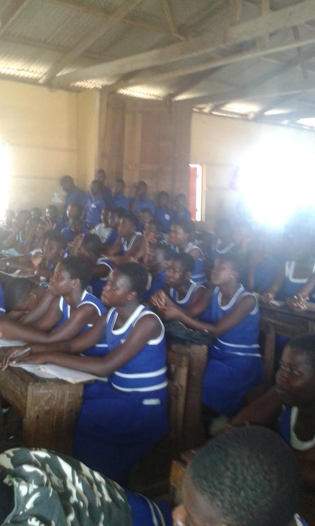 mlg_africa's tweet photo. Education on Digital Footprint. #MLGAfrica #EducaseProject. http://t.co/kKk7Bk1D5d