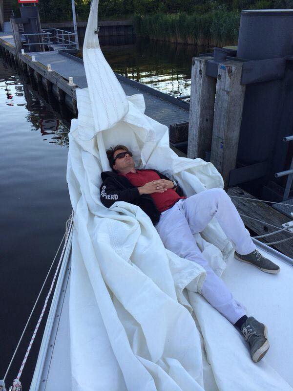 Het is vandaag de officiële #slaapdag, maar wij zijn nog steeds lekker aan werk met de #hiswa deals