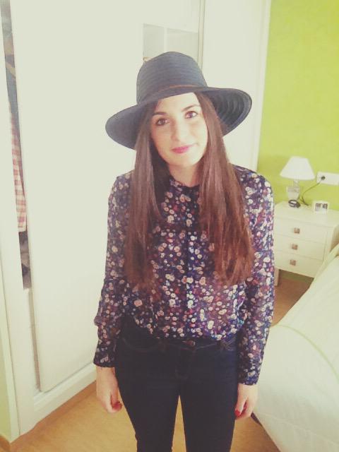 SandraM96_'s tweet photo. Dia de falles😎🎉🔥 http://t.co/3FCSxhkMMT