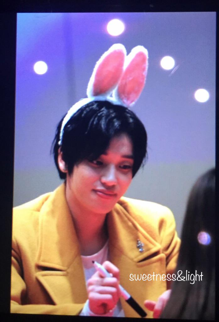 150314 수원팬사인회 #틴탑 #니엘 (⌒▽⌒)♡