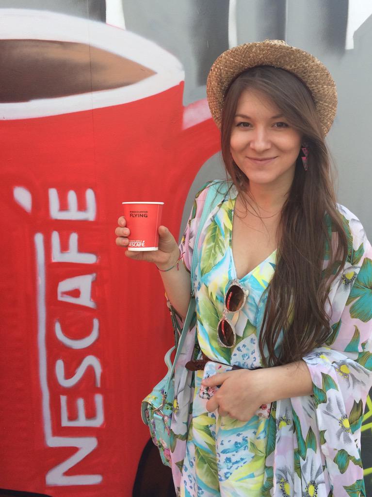 NESCAFERedMug's tweet photo. #IWAKEUPFOR @RasterashaMasha http://t.co/gXVzL2nO8H