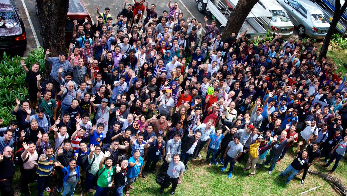 Saturday #fossasia #sg photos up see flickr.com/photos/comproc…