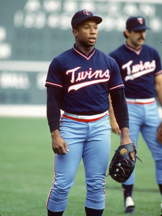   3/14/60 Kirby Puckett born in Chicago.  Happy Birthday Kirby