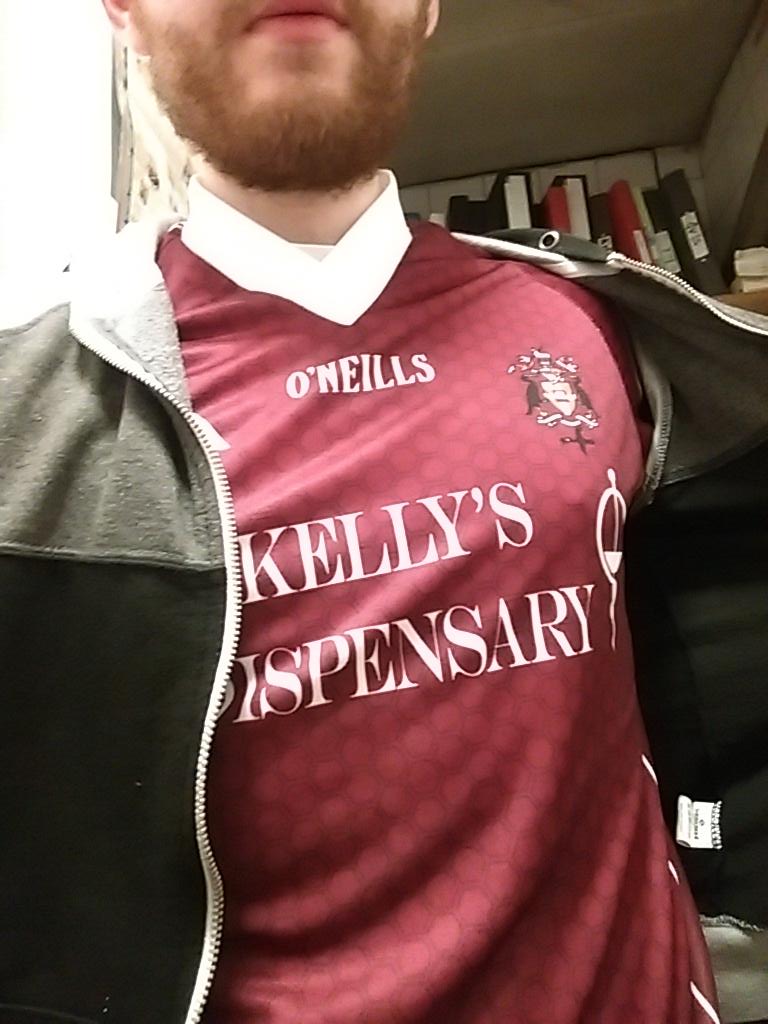 lukelynch87's tweet photo. @LpoolHopeGAA Just a quick Q for @davymc17, Dave, is it wrong to love your parish colour's #AskDave #ThanksDave http://t.co/MIF8hlbU1t