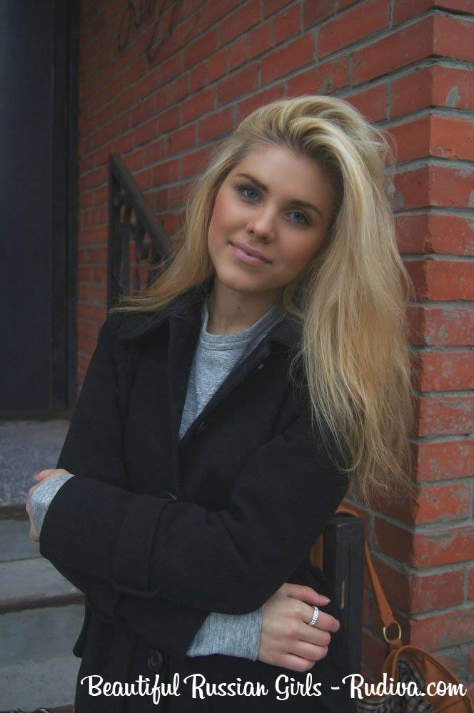 RussianGirls's tweet photo. Competition for the best photo #russiangirls #BeautifulRussianGirls http://t.co/q7go8yGTOK