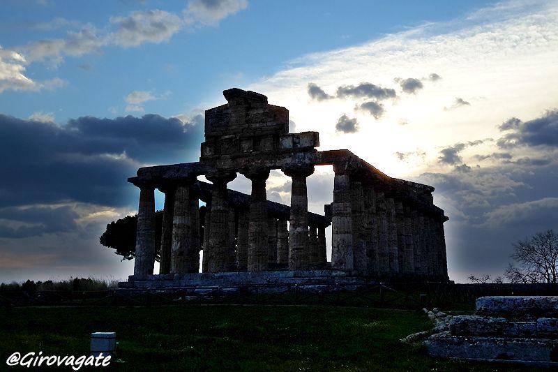 girovagate's tweet photo. #Paestum, un'emozione senza tempo, una meta imperdibile del #Cilento! http://t.co/Iz1rkwdEtg #CilentoInside http://t.co/RZfEa58BjL