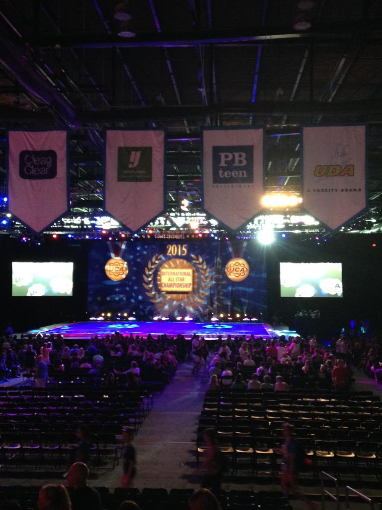 RoyalBlunk's tweet photo. All Star All Day #UCAnationals #IASC http://t.co/46qmu9xF8z