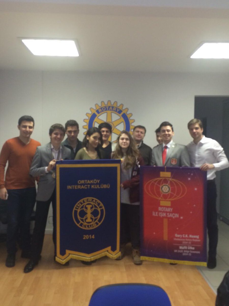 14 Mart'ta Bölge Interact Komitemiz Ortaköy Interact Kulübünü ziyaret etmiştir! :)