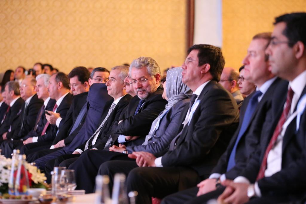 Esra Mustak (EsraMustak) Twitter