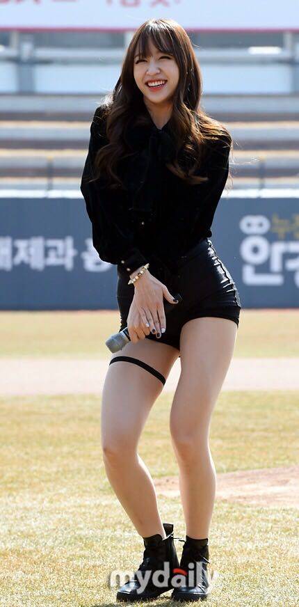 CAEGI23U0AADJPU.jpg:large