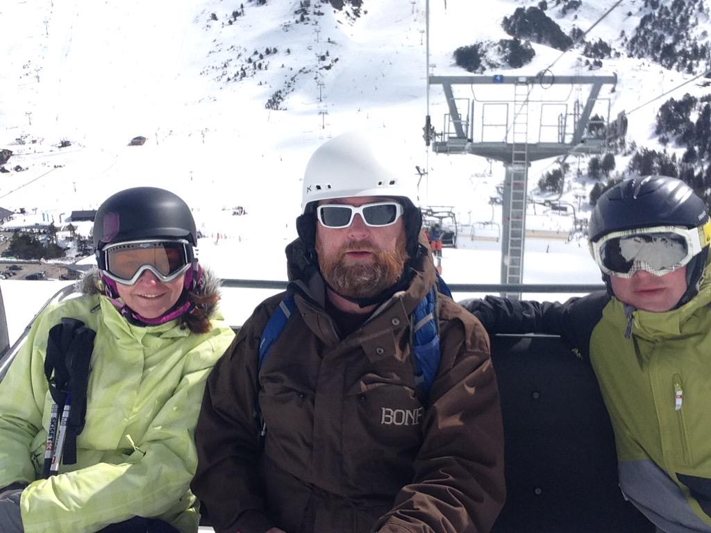 gingergleds's tweet photo. @neilsonandorra #TopWeek #Andorra #pasdelacasa http://t.co/tmf9ZBFcGs