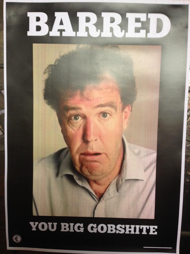 VanguardBC's tweet photo. Just spotted on the door @ShearysCrumlin #NoTrackSuits #NoShorts #NoAngryBBCPresenters @JeremyClarkson http://t.co/jcTxVX3rPn