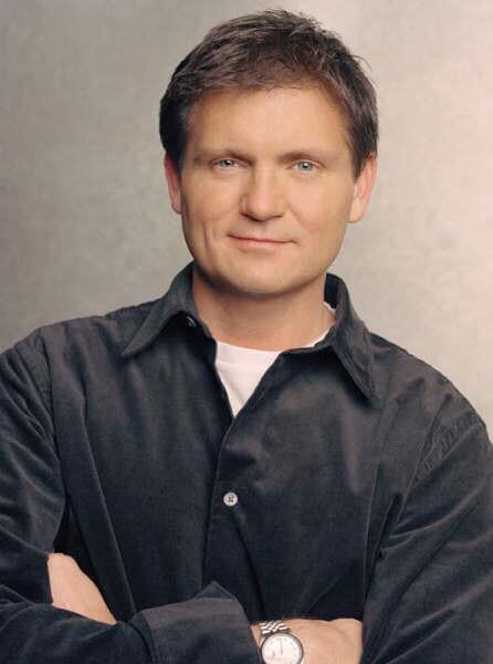 Happy birthday to screenwriter & filmmaker: Kevin Williamson!    