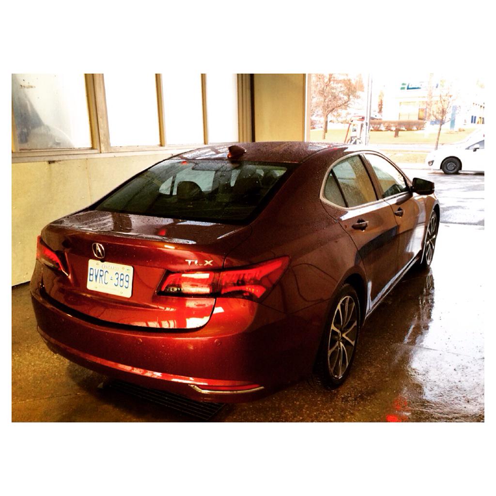 MoVernie's tweet photo. Who wants to ride with me? #TheNewTLX #Acura #AcuraTLX #TLX #2015TLX #sedan #car #luxury @AcuraCanada http://t.co/uo7ETNhdZX