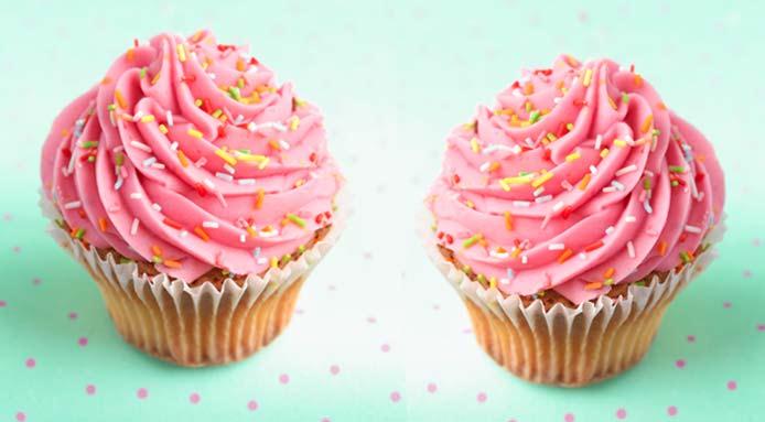 cupcake8221's tweet photo. Send your family &amp; friends the sweetest gift this holiday season! http://t.co/0MzIlJONbW