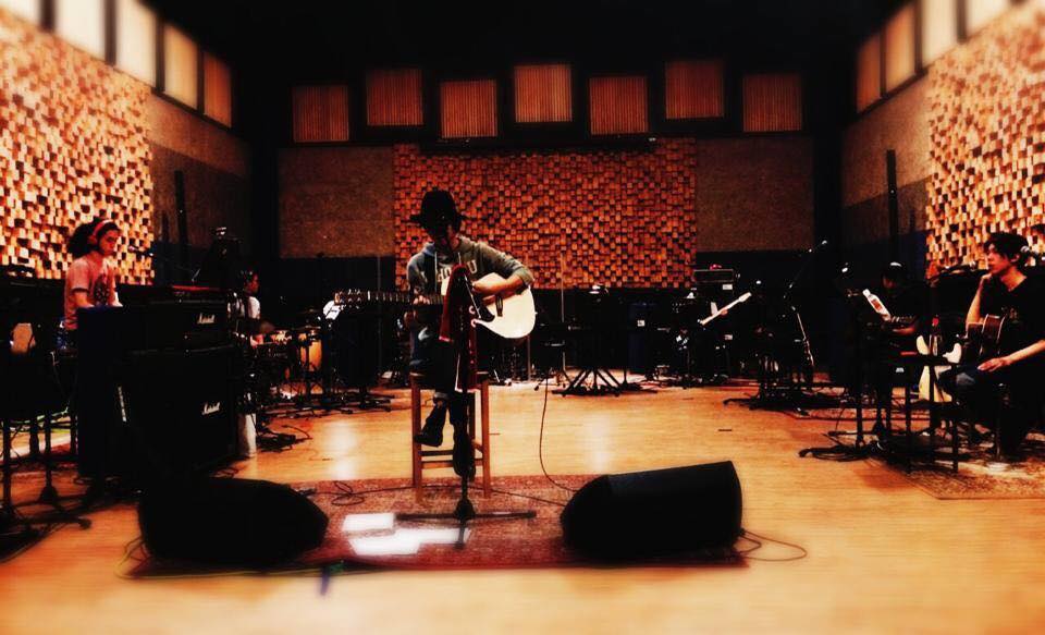 九太音響工程有限公司v Twitter 畢書盡在九太彩排即將到來的演唱會 Bii真的是兼具超強實力的青春偶像 跟著音樂小編忍不住跟著舞動了呢 圖片來源 老鷹四少粉絲專頁