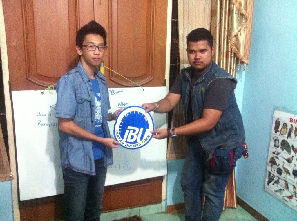 Rendy <a href="/MonyetSipit/">XenoBlock</a> &amp; Alif <a href="/alifgemblung/">alif pohan</a> terpilih mnjd Ket &amp; Waket IBU. Slmt menunaikan tugas &amp; mbawa ke arah lbh baik