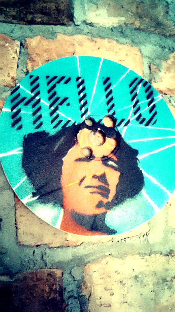 RynoAppolis's tweet photo. Some of my new work haven't had much time lately but sorta made magic this weekend. Lol http://t.co/rKL4sxSk8n
