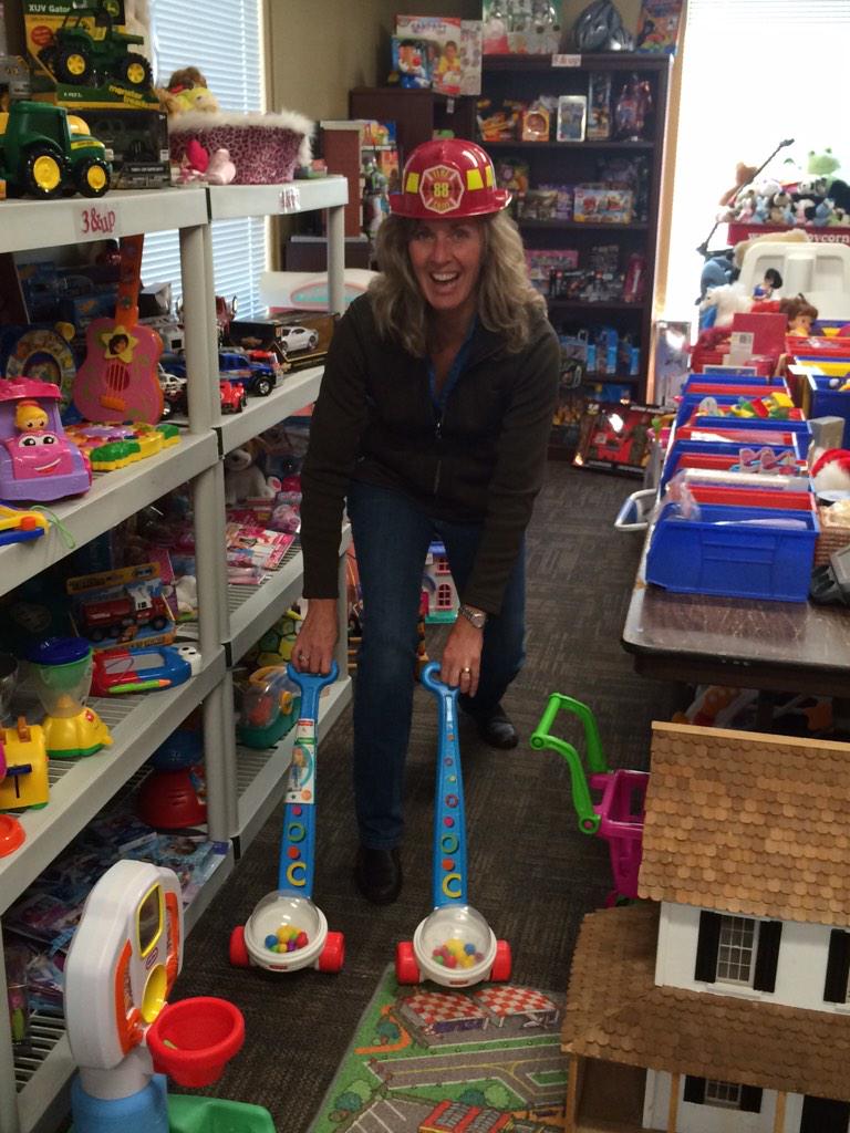 thetoycornermn's tweet photo. Sandi from the Prior Lake Chamber came for "ADayinYourShoes" We had a great time and want her to come back soon!! http://t.co/45B9yTRVEh