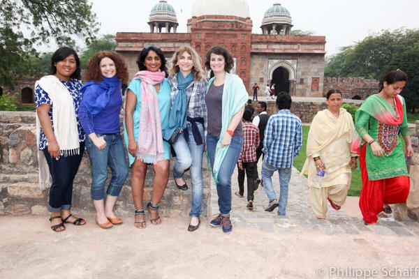 Patricialoison's tweet photo. Enjoying India s beauty #Humayuns Tomb #Delhi end of our stay for #PlanFrance #gangofladies http://t.co/4OaClKTvJI