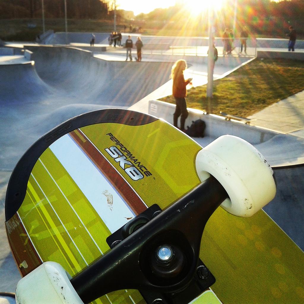 PROSK8scandinav's tweet photo. Winters' forgotten! We skate at almost below zero for #prosk8donate at Highvalley Skatepark! @Skateistan #stockholm http://t.co/8DtV66raSO