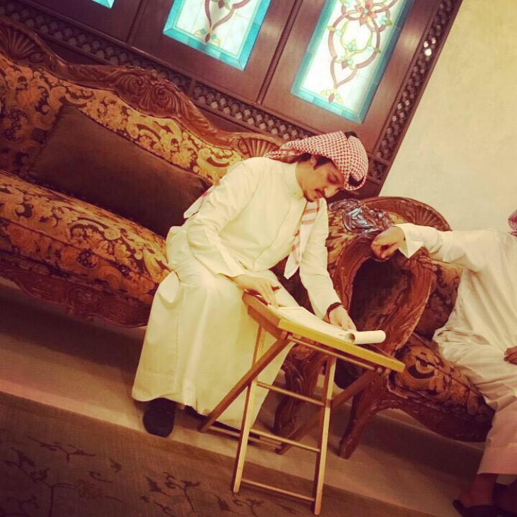 al_QbYan's tweet photo. تم بحمد الله عقد قران 
ولد عمتي الغالي 
 الشاعر : حمد عواض الوسمي 💙
ألف مبروووك 
@Hamad_awwad http://t.co/GhgglxxIRr
