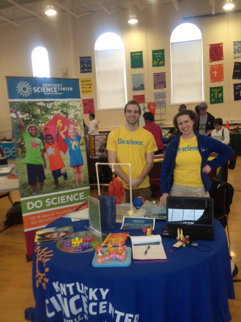 HartsternJCPS's tweet photo. @KYScience great place for things to do this summer! Summer camp kickoff!#Science #Jcps #Frysc http://t.co/JDllK9LKzE