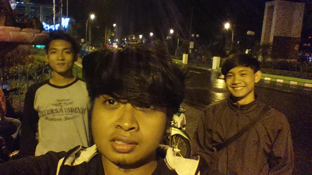 Ahmad Zahril A.F (@zahriil) on Twitter photo 