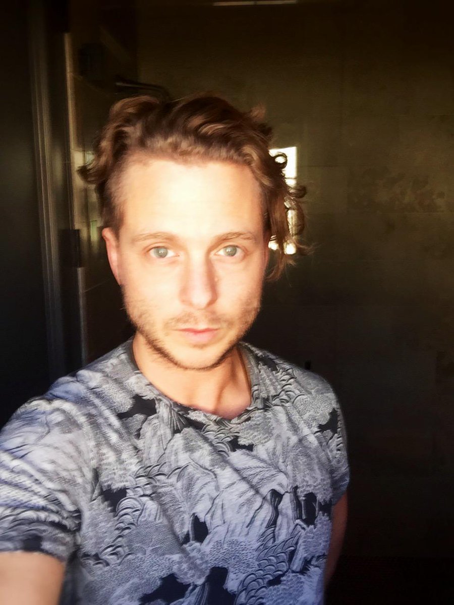 Ryan Tedder | Fan Page | on Twitter: Ryan Tedder | Fan Page | on Twitter: