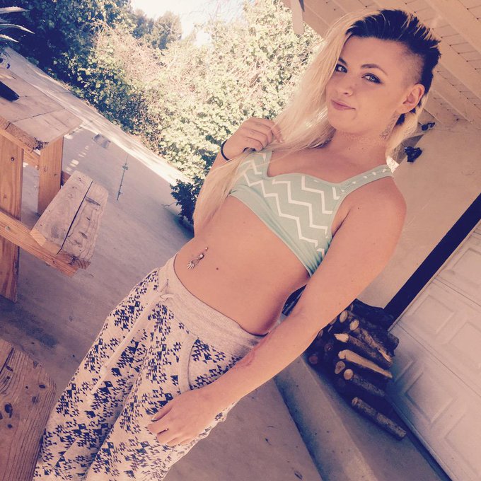 #GoodMorning #love ❤️ http://t.co/nRRkNRguQS<a href="/tag/goodmorning"class="tags">#GoodMorning</a><a href="/tag/love"class="tags">#love</a>