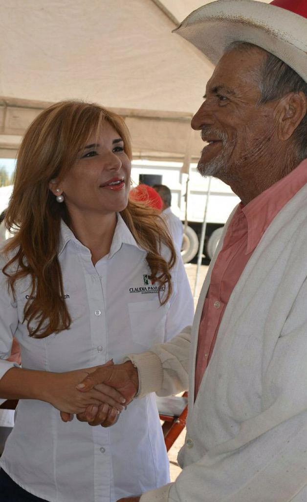 Un abrazo y una sonrisa sincera siempre reconforta y motiva las ganas de seguir adelante #OtroSonoraYa