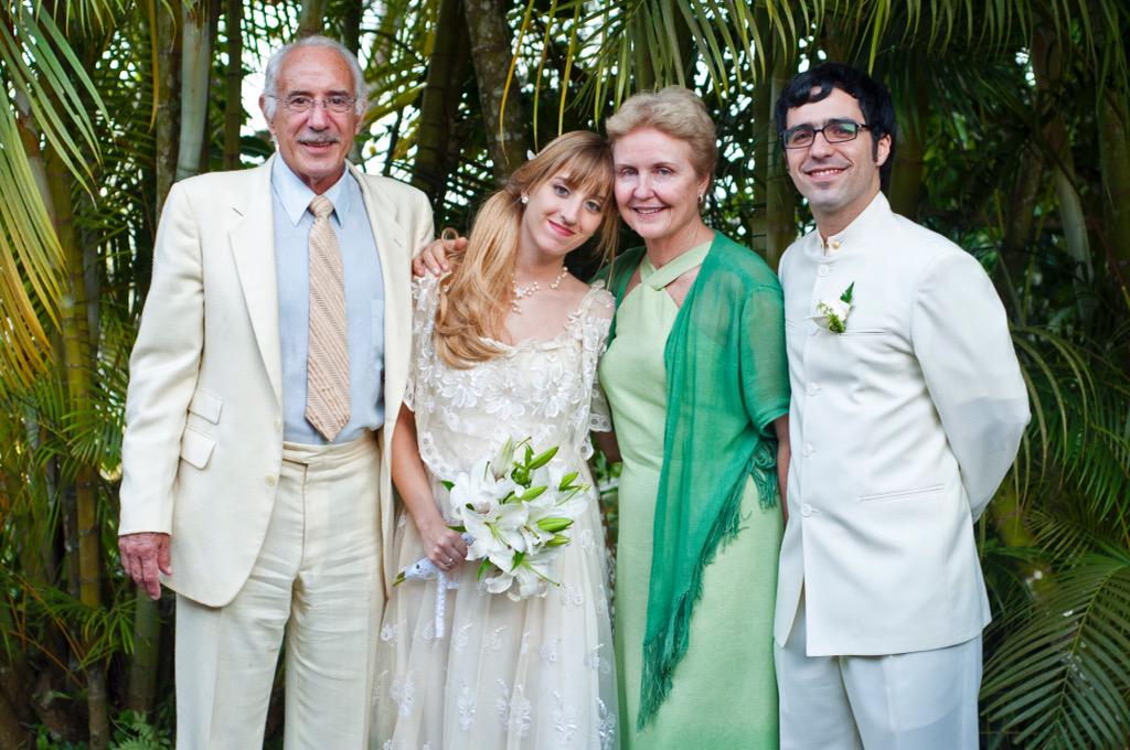 VisualoUK's tweet image. Are you looking for a photographer?  #weddingphotos #hampshireweddings