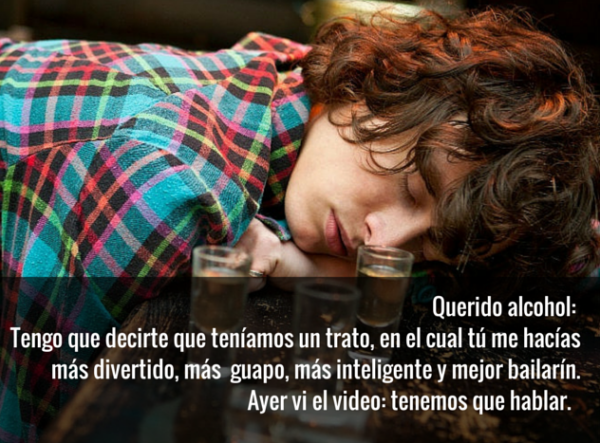 PsiqueDosCero's tweet photo. #NuevoPost | "Beber socialmente: Riesgos del Alcohol" http://t.co/xNEpHCM77J http://t.co/tg3Jqkn11R
