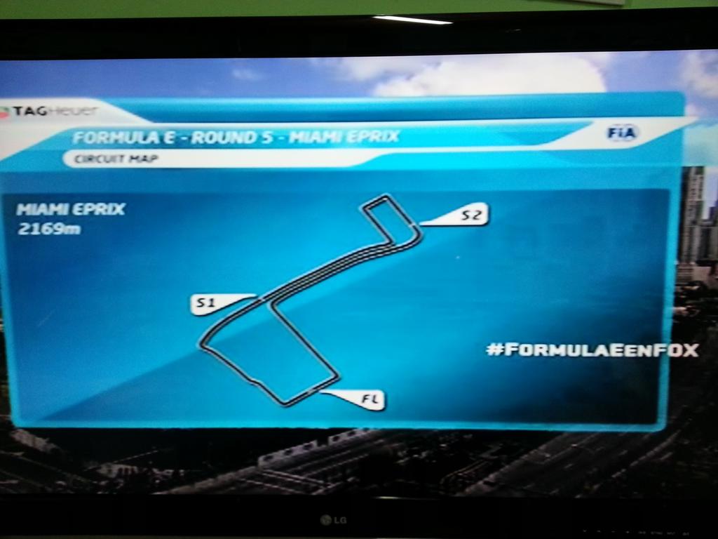 gustaricar2013's tweet image. #EPrixMiami #FormulaEenFOX Ya mirando la transmisión por #Fox3 con @damonrelator @PabloSchillaci y @EnricoTornello