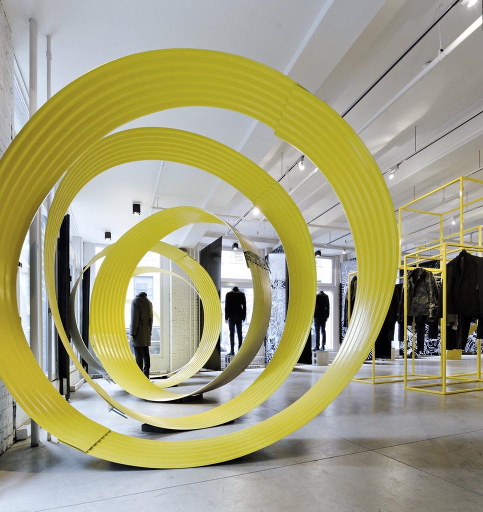 arthitectural's tweet photo. CLOSE UP by Saucier + Perrotte &amp; Philippe Dubuc

more pictures here: http://t.co/O59RTyL3JJ

#interiordesign #design http://t.co/rvbBPRwi6E