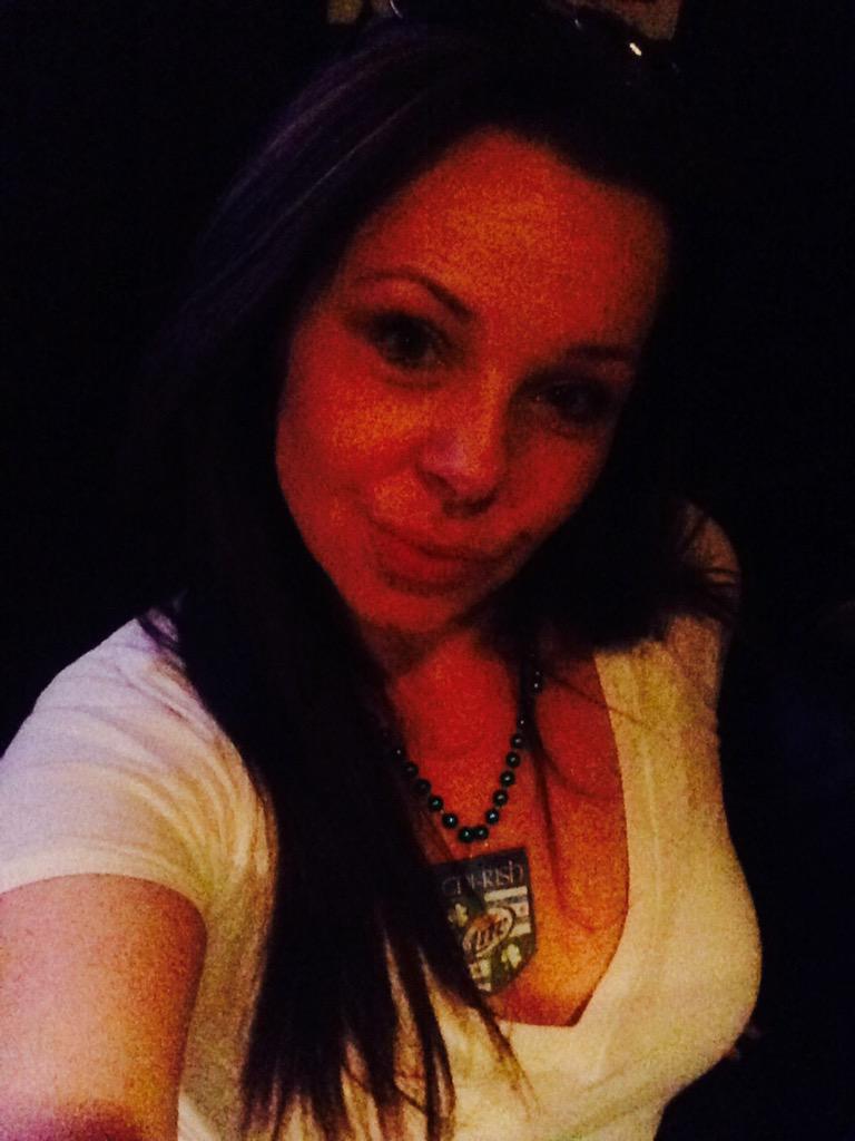 Kerry Jackson (miss_kerrybaby) Twitter