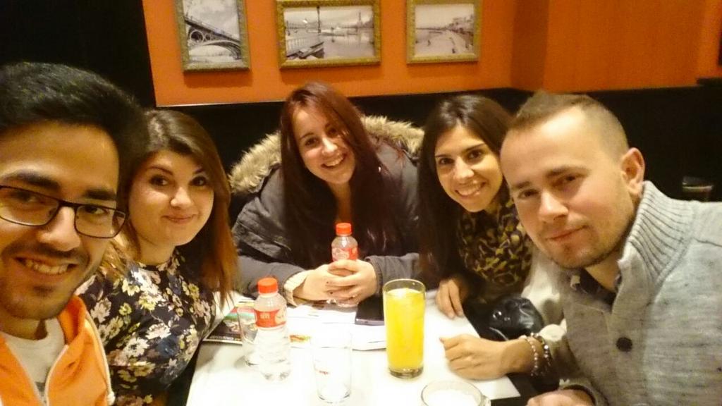 LuciaTorres99's tweet photo. En Valdepeñas 😋😋 #caterfates http://t.co/MM6fuMDRXh