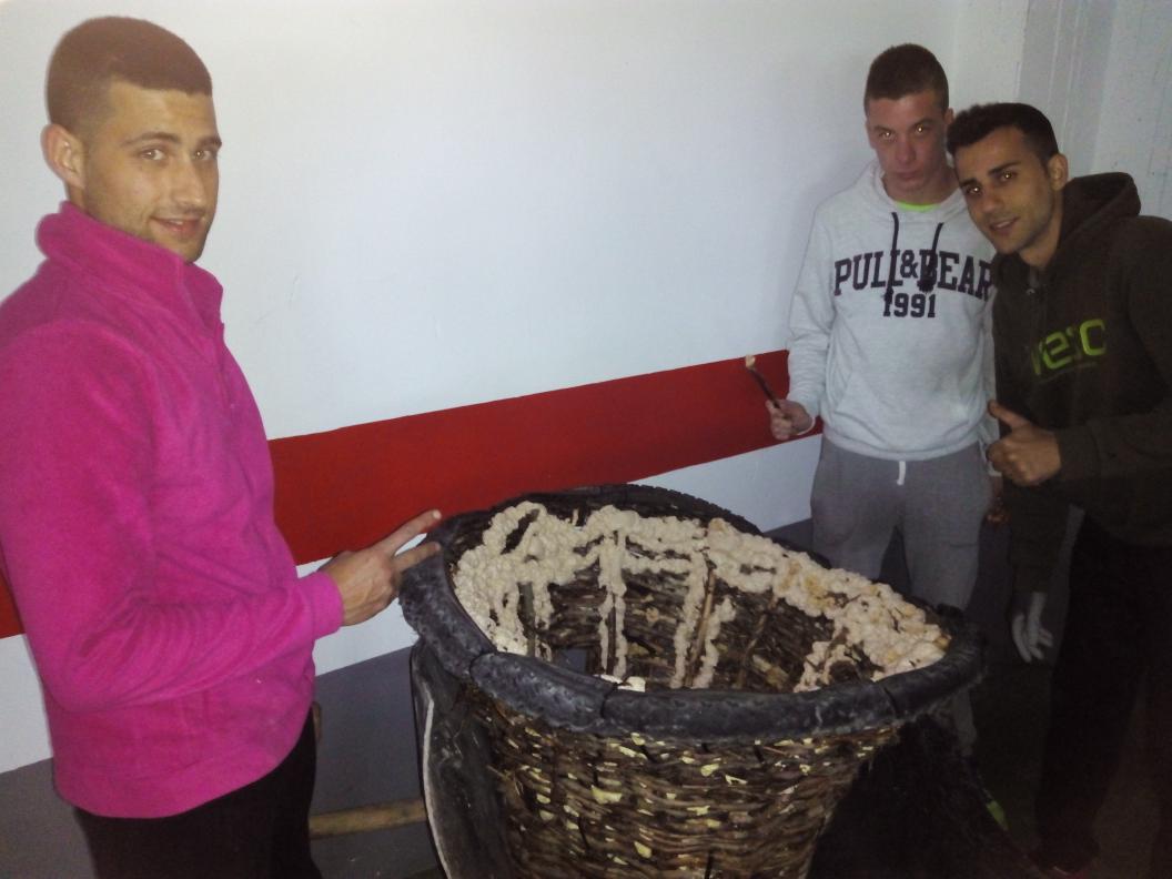 Buena tarde y buena gente <a href="/fity93/">cristian alquezar </a> <a href="/CCantullera/">cristian cantullera</a>  <a href="/Treme1992/">Oscar Garces</a>