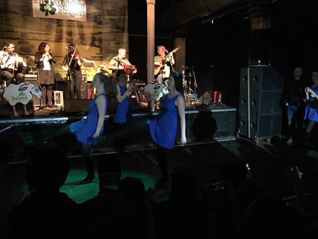 irlembberlin's tweet image. Dancing up a storm with @JigsnreelsID @clubGRETCHEN #Berlin #StPatricksDay
