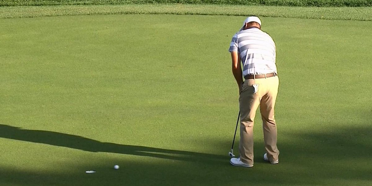 Ryan Moore (-9) birdies the 18th for a 4-under 67, leads the <a href="/ValsparChamp/">Valspar Championship</a> by 1. Scores: bit.ly/1GMQSpg