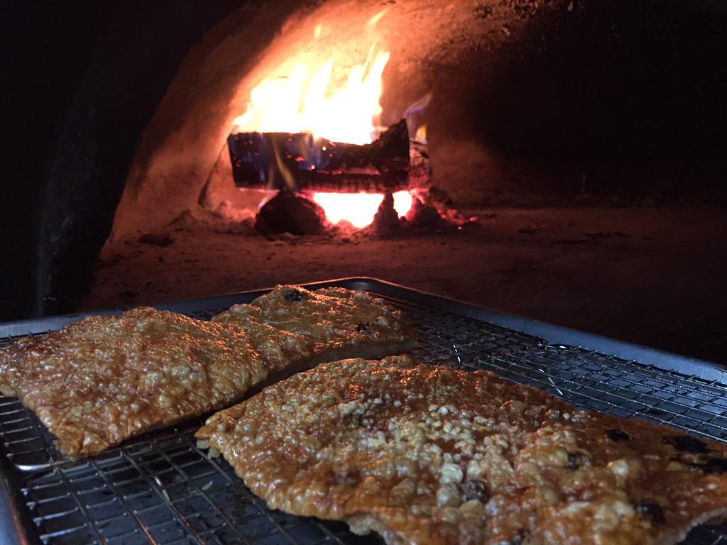 ChaoMienSF's tweet photo. What's crackling? Chao Mien Sunday Night!!!! 5-9pm #mienfood #nakedlunch #popup #laofood http://t.co/jTb79ERJSl