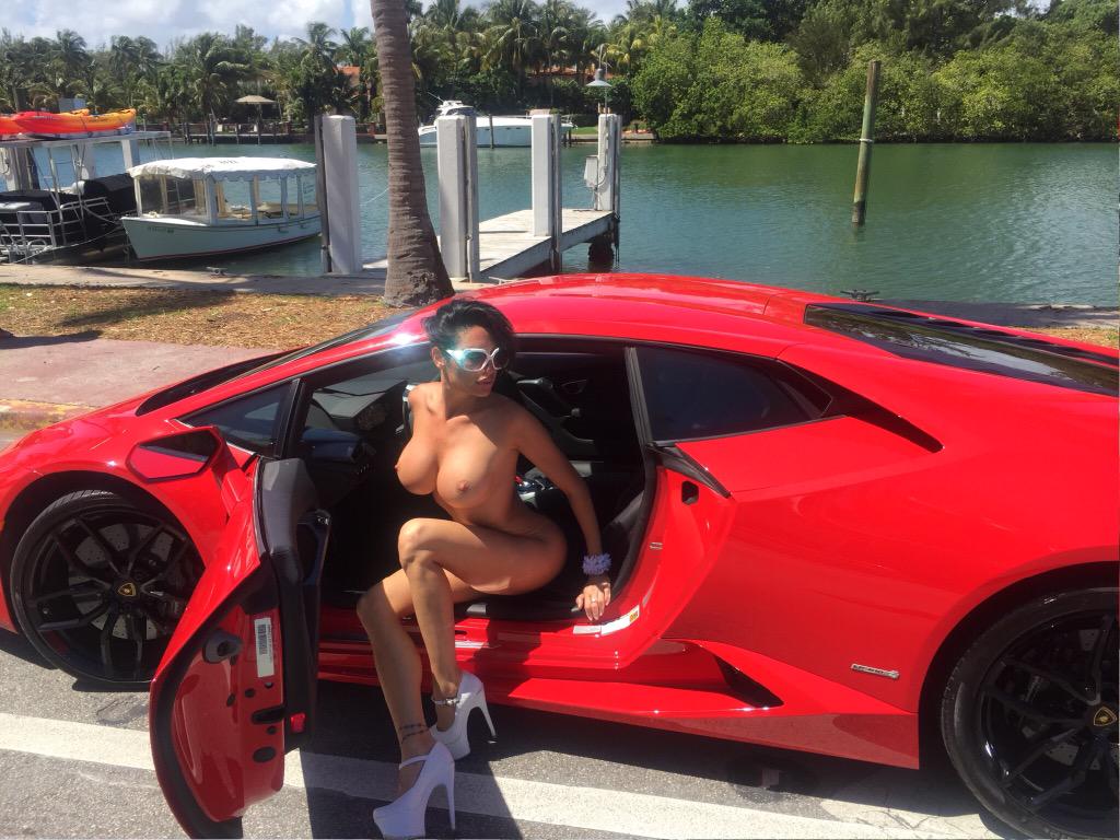 Hot de Vicky Xipolitakis Hot de Vicky Xipolitakis